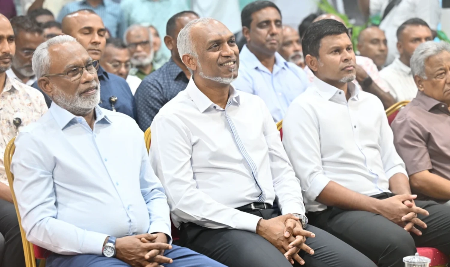ސަރުކާރަށް އެއްބާރުލުން ދިނުމުގައި ޕާޓީ ދެމިއޮންނާނެ، ބައިބައިނުކުރެވޯނެ: ܥަބްދުއްރަ݁ީމް