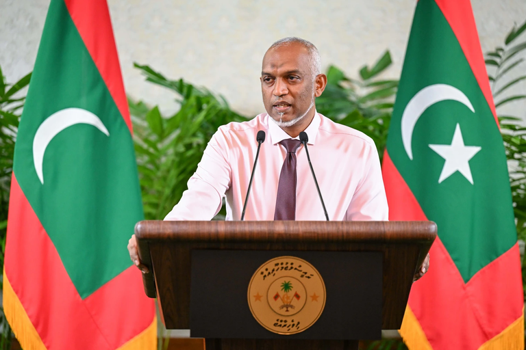 ޑިޖިޓަލައިޒްކުރުމުގެ ބޭނުމަކީ މީހުންގެ ނަހަމަ ނުފޫޒުން ކަންކަން ކުރުމުގެ ދޮރުތައް ބަންދުކުރުން: ރައީސް