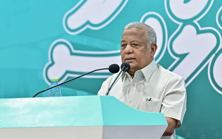 ޕީއެންސީގައި ތިބީ ގައުމަށް ވަފާތެރި ދިވެހި ދަރިން: ސަލީމު