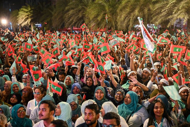rally-flags-02.jpg